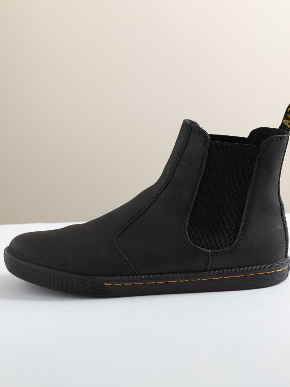 Dr. Martens Makela Chelsea Boots Women's Size 11 Black Leather Pull On Comfort